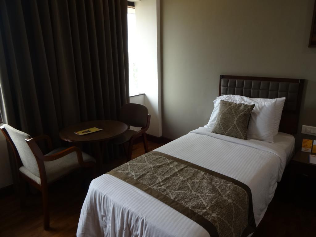 Keys Select By Lemon Tree Hotels, Malabar Gate, Kozhikode Zewnętrze zdjęcie